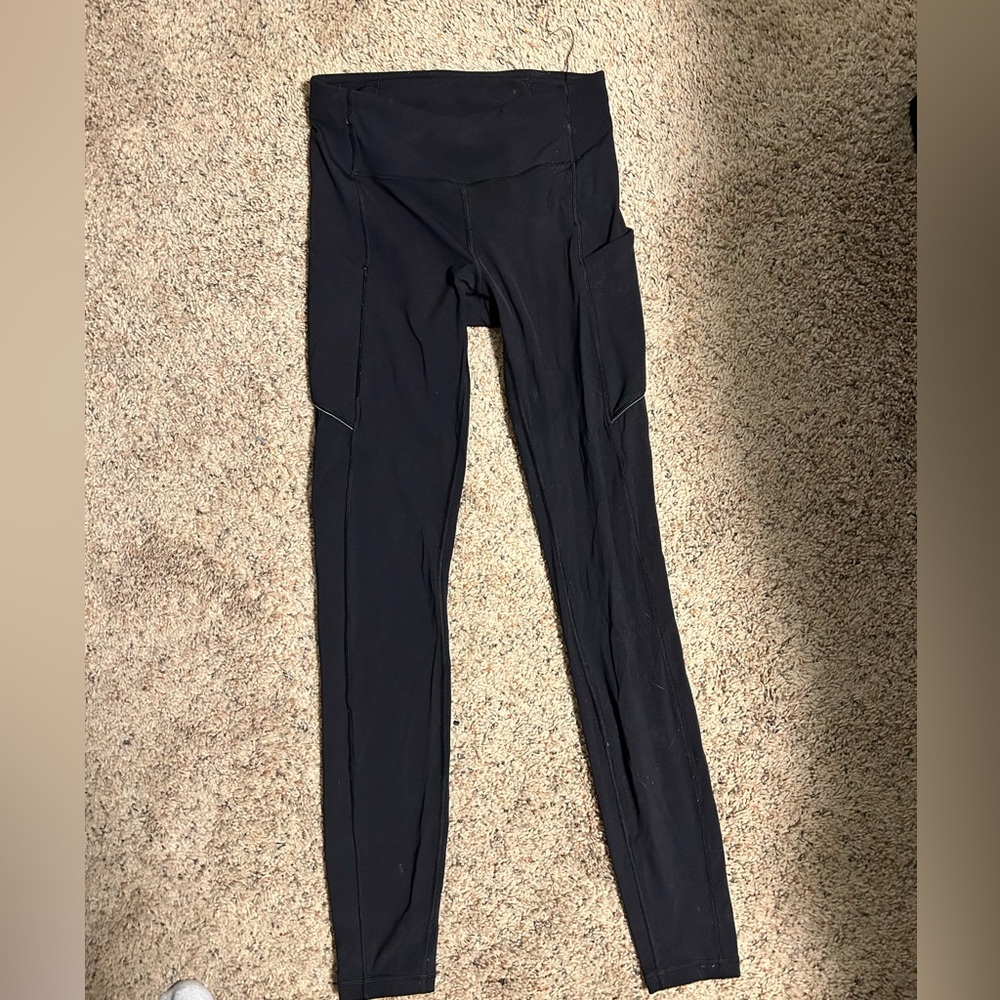 Lululemon leggings with pockets